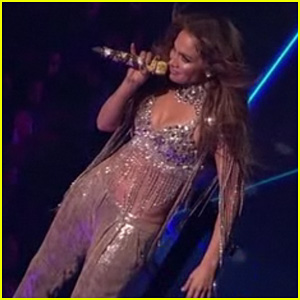Jennifer Lopez: 'On The Floor' Live on American Idol!