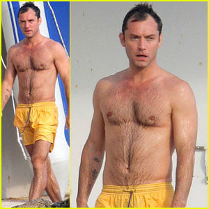 Jude Law: Shirtless in Cannes!