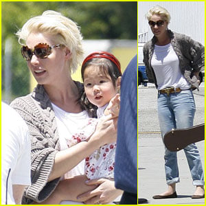Katherine Heigl: Private Plane with Naleigh!