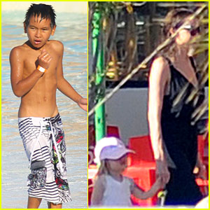 Angelina Jolie & Brad Pitt: Water Park with the Kids!