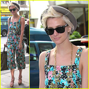 Ashlee Simpson: Big Apple with Brother-in-Law!