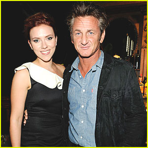 Scarlett Johansson & Sean Penn: Backstage at Guys Choice!