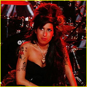 Amy Winehouse's Last Time On Stage - Video