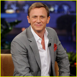 Daniel Craig: Rooney Mara Is 'Massively Impressive'