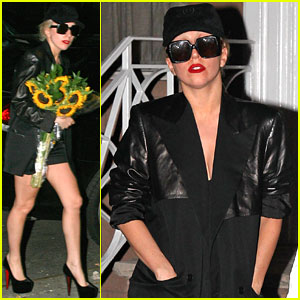Lady Gaga: Flower Power!