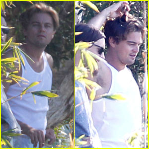 Leonardo DiCaprio & Tobey Maguire: Sydney Balcony Buddies!