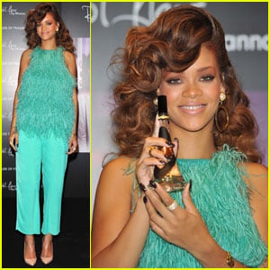 Rihanna: Reb'l Fleur at House of Fraser!