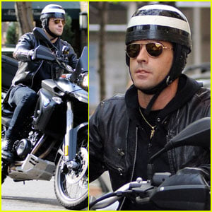 Justin Theroux's Motorcycle Vandalized With Bologna