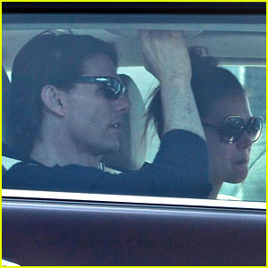 Katie Holmes & Tom Cruise Drive Away