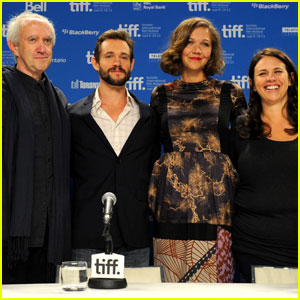 Maggie Gyllenhaal & Hugh Dancy: 'Hysteria' at TIFF!