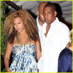 Pregnant Beyonce & Jay-Z Leave Hotel in Venice
