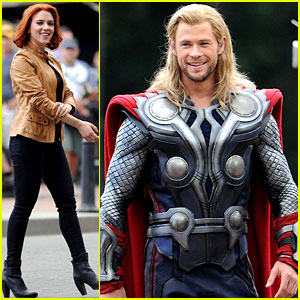 Scarlett Johansson & Chris Hemsworth: 'Avengers' in NYC!