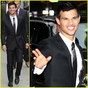 Taylor Lautner: Joyful 'Letterman' Visit!