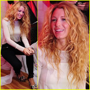 Blake Lively: Dare to Check-In Halloween Suite!