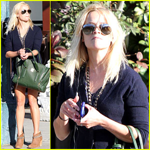 Reese Witherspoon: Windy Shopping Spree