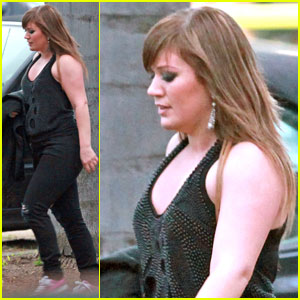 Kelly Clarkson: Be in My 'What Doesn't Kill You' Video!