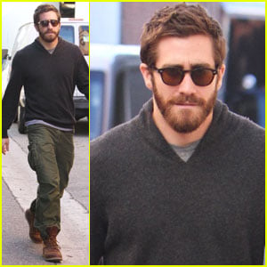 Jake Gyllenhaal: Birthday Weekend in Beverly Hills