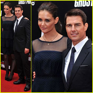 Tom Cruise: 'Ghost Protocol' Premiere with Katie Holmes!