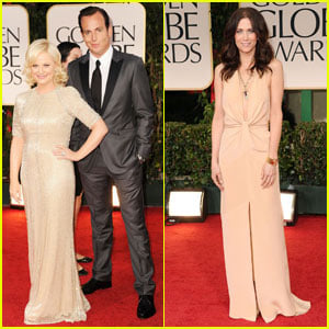 Amy Poehler & Kristen Wiig - Golden Globes 2012 Red Carpet