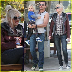Gwen Stefani: Farm Family Time!