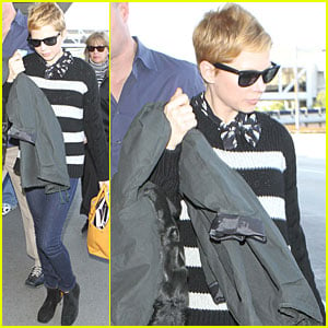 Michelle Williams Shows Her Stripes at LAX