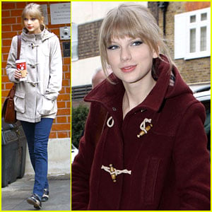 Taylor Swift Visits 'Les Miserables' Producer in London!