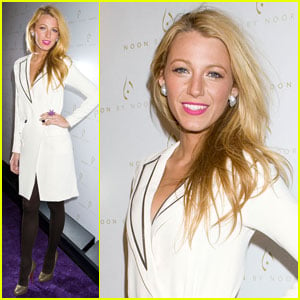 Blake Lively: Noon by Noor Fashion Show!