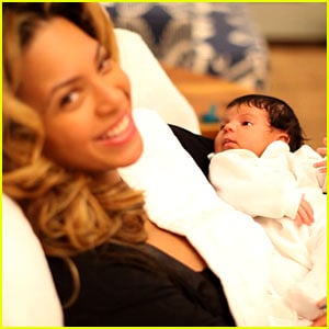 Blue Ivy Carter: First Pictures!