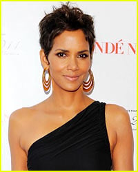 Halle Berry: No Oscars This Year!