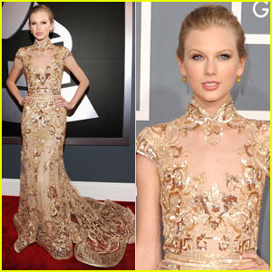 Taylor Swift - Grammys 2012 Red Carpet