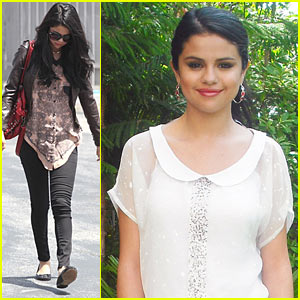 Selena Gomez: Ryan Secrest Foundation Spokesperson!