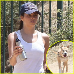 Jenna Dewan & Lulu: Runyon Canyon Dog Walk