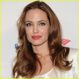 Angelina Jolie Not in Talks to Direct 'Fifty Shades of Grey'