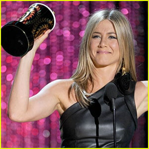Jennifer Aniston - MTV Movie Awards 2012
