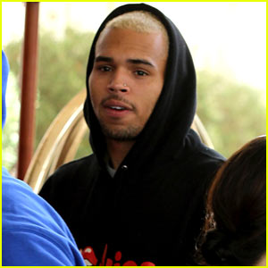 Chris Brown: New Bleach Blonde Hair!