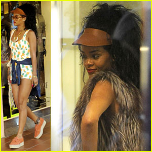 Rihanna: Sardinia Shopping Spree!