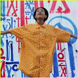 Willow Smith's 'I Am Me' Video - Watch Now!