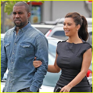 Kim Kardashian & Kanye West: Frozen Yogurt Couple!