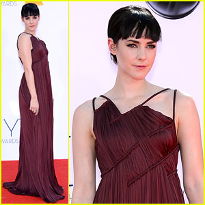 Jena Malone - Emmys 2012 Red Carpet
