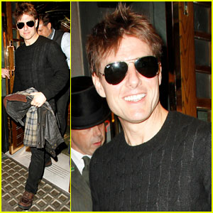Tom Cruise: Joyful at The Ivy!