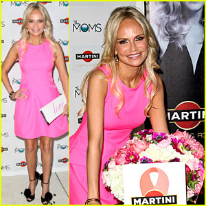 Kristin Chenoweth: Toast to Breast Cancer Survivors! Kristin