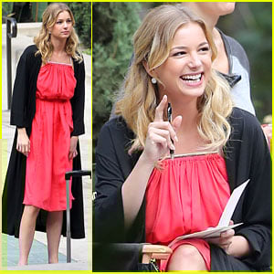 Emily VanCamp: ‘Revenge’ Set Break! | Emily VanCamp, Joshua Bowman