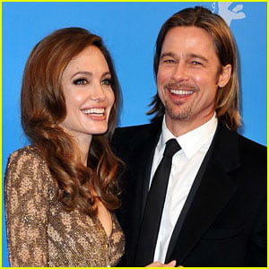 Brad Pitt & Angelina Jolie: Family Vacation to Turks & Caicos!
