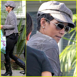 Halle Berry: Play Date with Nahla!