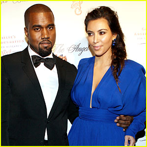 Kim Kardashian Pregnant - Family Tweets Excitment for Kimye Baby!