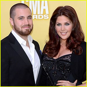 Lady Antebellum's Hillary Scott is Expecting a Baby!