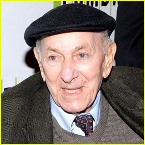 'The Odd Couple' Actor Jack Klugman Dead at 90