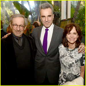 Daniel Day-Lewis & Sally Field: ‘Lincoln’ at AFI Awards 2013!