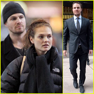 Stephen Amell: Big Apple Promo Trip with Wife Cassandra Jean!