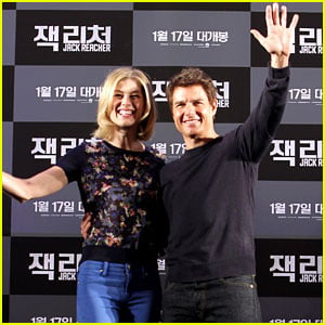 Tom Cruise & Rosamund Pike: 'Jack Reacher' Seoul Photo Call